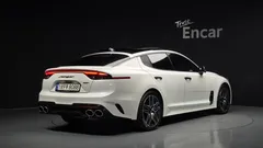 2023 Kia Stinger 2.5 Masters — фото 2