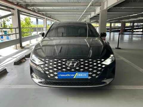 2023 Hyundai Grandeur Le Blanc