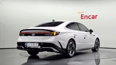 2024 Hyundai Sonata Exclusive — фото 2