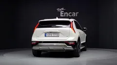 2022 Kia Niro Signature — фото 4
