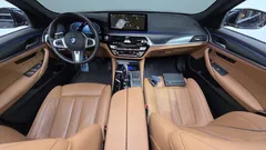 2022 BMW 5-Series 520i M Sport — фото 7