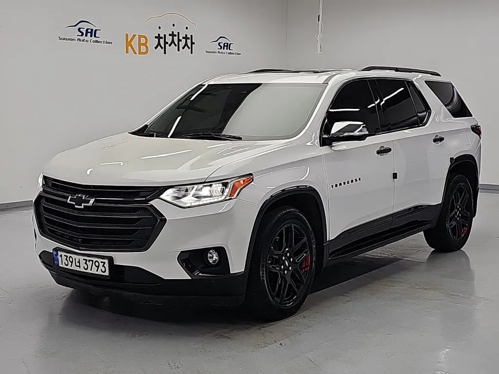 2021 ChevroletGMDaewoo Traverse 3.6 AWD Redline
