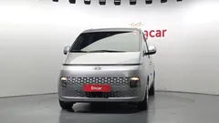 2022 Hyundai Staria Tourer 11-Seater — фото 3