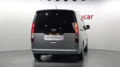 2022 Hyundai Staria Tourer 11-Seater — фото 4