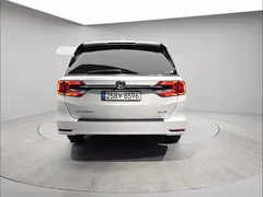 2022 Honda Odyssey 3.5, белый — фото 4