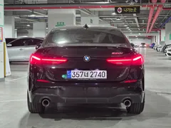 2023 BMW 2-Series 220i M Sports — фото 4