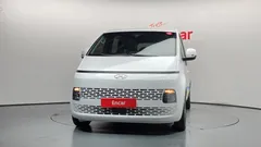 2022 Hyundai Staria Tourer 9-Seater — фото 3