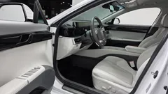 2023 Hyundai Grandeur Premium — фото 10