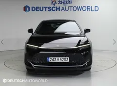 2023 Toyota Crown 2.5 4WD Hybrid, чёрный — фото 3