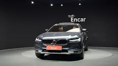 2021 Volvo V90 B5 Pro AWD — фото 3