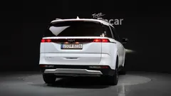 2023 Kia Carnival Diesel 9-Seater Prestige — фото 4