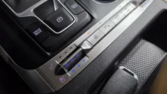2023 Kia Carnival Diesel 9-Seater Prestige — фото 19