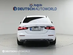 2022 Mercedes-Benz E-Class E350 4MATIC Avantgarde — фото 4
