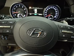 2023 Hyundai Grandeur 3.0 LPi Rent Car — фото 18