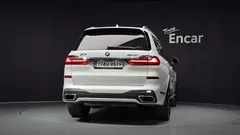 2022 BMW X7 xDrive 40i M Sport 6STR — фото 4