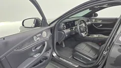 2022 Mercedes-Benz E-Class E350 4MATIC AMG Line — фото 10