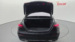 2022 Mercedes-Benz E-Class E350 4MATIC AMG Line — фото 18