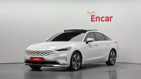 2023 Kia K8 Signature