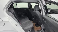 2022 Volkswagen Golf 2.0 TDI Prestige — фото 12