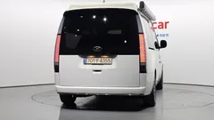 2023 Hyundai Staria 2WD Camping Car — фото 4
