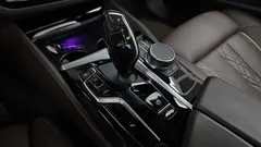 2023 BMW 5-Series 530i M Sport Package — фото 9