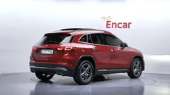 2022 Mercedes-Benz GLA-Class GLA250 4MATIC — фото 2