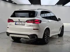 2024 BMW X5 xDrive 40i M Sport — фото 4
