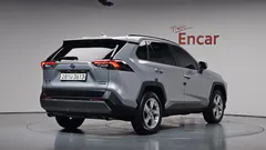 2021 Toyota RAV4 2.5 4WD Hybrid, серебристый — фото 2
