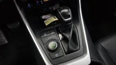 2021 Toyota RAV4 2.5 4WD Hybrid, серебристый — фото 9