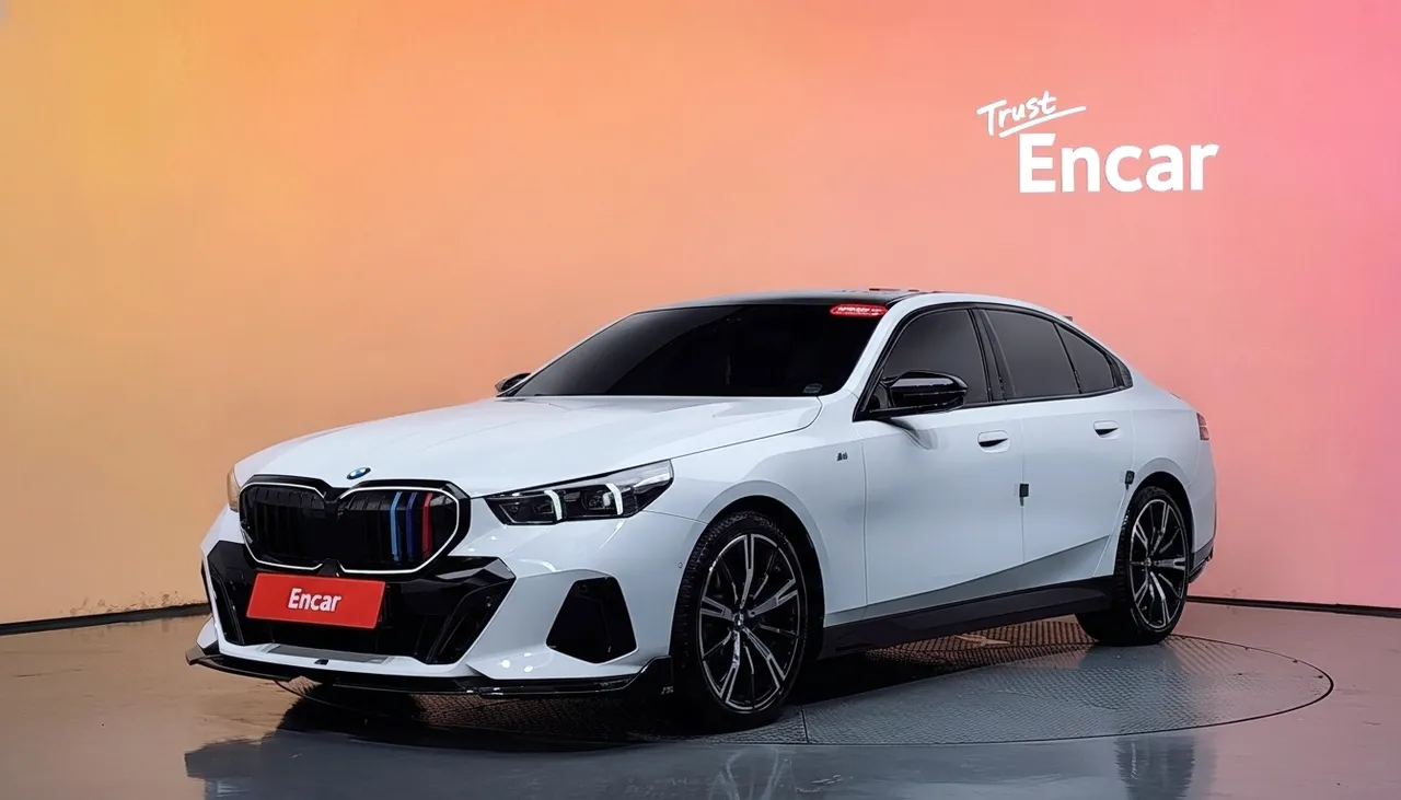 2024 BMW 5-Series 530i xDrive M Sport