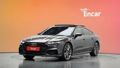 2022 Audi A7 55 TFSI Quattro Premium, серый — фото 1