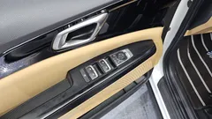 2023 Kia Carnival Diesel 9-Seater Prestige — фото 13