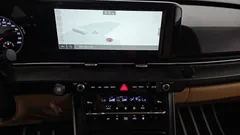 2023 Kia Carnival Diesel 9-Seater Prestige — фото 16