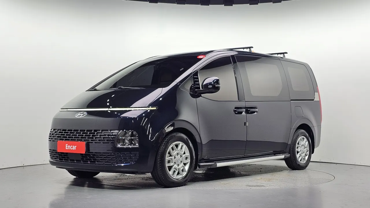 2022 Hyundai Staria L3.5 Cargo 3-Seater