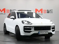 2024 Porsche Cayenne 3.0 — фото 2