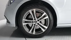 2022 Mercedes-Benz E-Class E350 4MATIC Avantgarde — фото 5