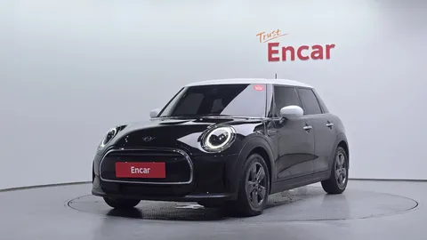 2023 Mini Cooper 5Door Classic