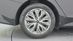 2022 Kia K5 Prestige — фото 5