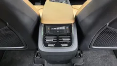 2022 Volvo XC90 B6 Inscription — фото 18