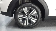 2022 Kia Niro 1.6 HEV, белый — фото 5