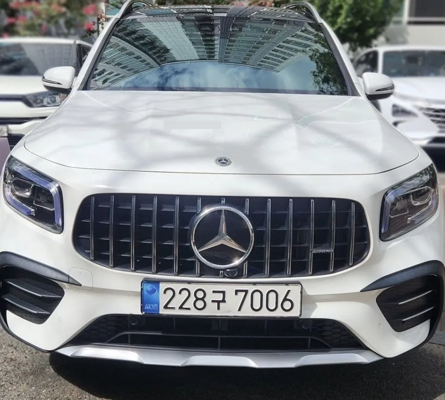 2023 Mercedes-Benz GLB-Class AMG GLB35 4MATIC