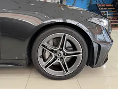 2022 Mercedes-Benz CLS-Class CLS300d 4MATIC — фото 5