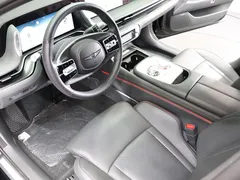 2023 Genesis G90 Gasoline 3.5 Turbo AWD — фото 10