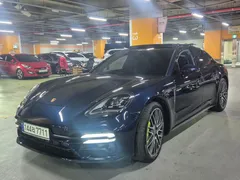 2023 Porsche Panamera 2.9 AWD E-Hybrid Platinum Edition — фото 4