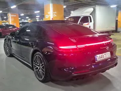 2023 Porsche Panamera 2.9 AWD E-Hybrid Platinum Edition — фото 6