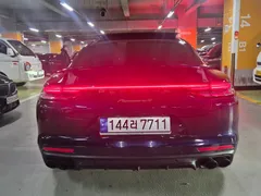 2023 Porsche Panamera 2.9 AWD E-Hybrid Platinum Edition — фото 7