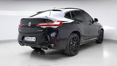 2023 BMW X4 xDrive20i M Sport — фото 2