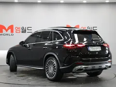 2024 Mercedes-Benz GLC-Class GLC300 4MATIC AMG Line — фото 4