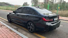 2024 BMW 3-Series 320i M Sport — фото 4