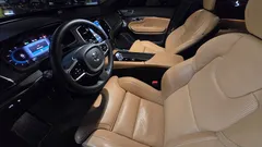 2024 Volvo XC90 T8 Ultimate Bright Hybrid — фото 15
